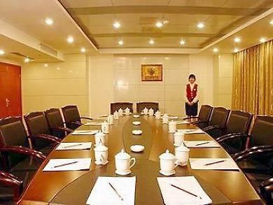 Zhonghe Holiday Hotel Hangzhou Bagian luar foto